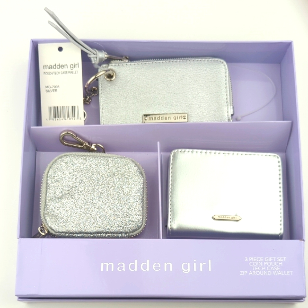 Madden Girl Silver 3pc. Wallet Set New With Gift Box